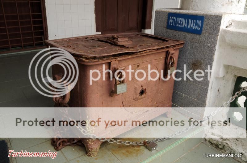 Donation box of Masjid Tanah mosque