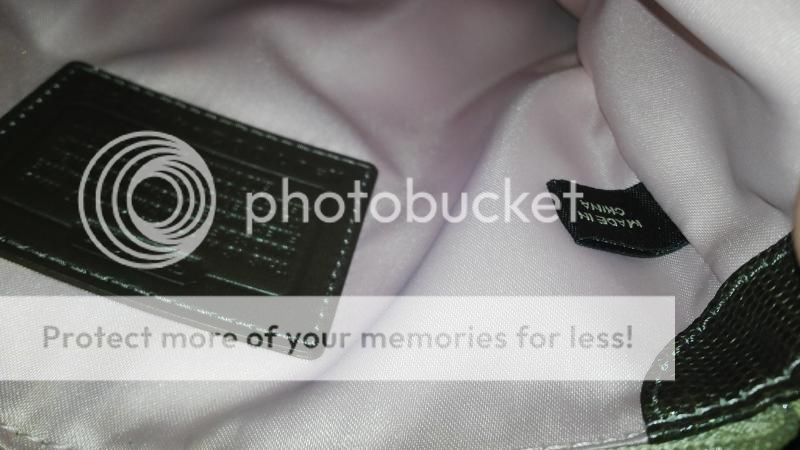 Cần bán túi đeo quai chéo hàng chính hãng Coach xtay - 6